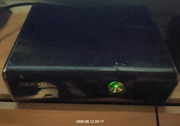 Xbox 360 z zasilaczem, grami i dyskiem twardym