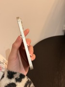 iPhone 14 biały 