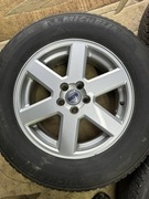 Opony zimowe  235 65 17 