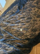 Czarna miękka i delikatna koronka 170 x 140 cm