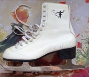 Skórzane łyżwy do jazdy figurowej Polsport 37