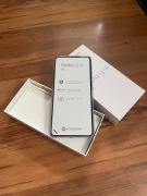 Telefon Motorola Moto g 56 5G niebieski, prosto z salonu 