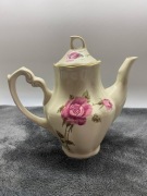 dzbanek z porcelany / CHODZIEŻ - lata 70te ubiegłego wieku