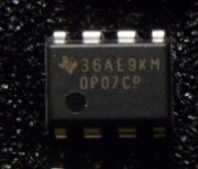 OP07CP Op. Amp. precyzyjny Lo-noise TEXAS INSTR