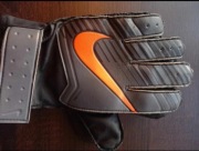 Rękawice bramkarskie Nike