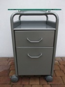 Szafka metalowa, kontener biurowy na kółkach