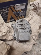 pompa wody aisij toyota prius wpt190