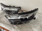 Lampa lewa prawa przód Toyota RAV4 V lift Full LED 