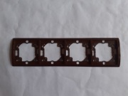 Ramka 4-krotna  SIMON  CLASSIC Brąz - nowa