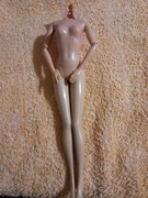 Ciało lalki Barbie bez głowy Barbie doll body without head