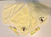 Zestaw ręczników + łańcuszek do smoczka + grzebień dla noworodków