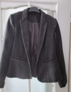 Ciemnoszary żakiet 