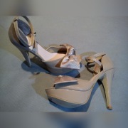 DOROTHY PERKINS SZPILKA PLATFORMA 38