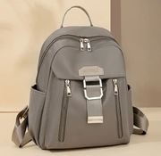 Nowy plecak damski. Przegródki Kieszonki Kolor KHAKI