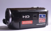 Kamera HD Sony HDR-PJ320 z projektorem 