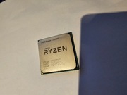 Procesor AMD Ryzen 3 3200G, 3.6 GHz, 4 MB, OEM (YD3200C5M4MFH)