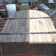 Sprzedam drzwi dębowe w stylu antycznym