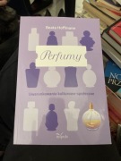 Perfumy - Uwarunkowania kulturowo-społeczne 