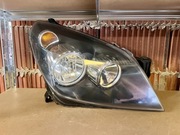 Opel Astra H prawa lampa reflektor stan bdb 