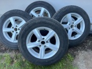 4szt.Opony z felgami 16" używane Michelin 215/70 R16. rozstaw 5x114,3mm