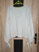 74 Biała pluszowa bluzka w szare paski na długi rękaw rozmiar L