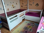 Łóżko dziecięce z domkiem + siedzisko z szufladą