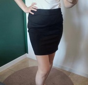 Krótka czarna spódnice damska H&M