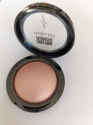 Inglot rozświetlacz do twarzy, oczu, ciała Soft nr 43