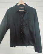 Czarna satynowa koszula damska połyskliwa slim narzutka bolerko