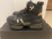 Sneaker Boot – Czarno-Złote – Ocieplane z logowaniem Louis Vuitton