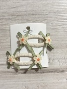 Spinki do włosów z szydełkowymi kwiatkami handmade