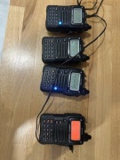 Yaesu VX-7R – 4 sztuki + anteny + ładowarka – sprawne