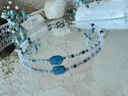 Naszyjnik choker z Akwamarynu, Chalcedonu i Kyanitu „Navi” otulona ciszą