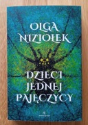 Dzieci jednej pajęczycy - Olga Niziołek