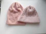 Dwie czapki damskie pudrowy róż 