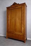 Szafą biedermeier 