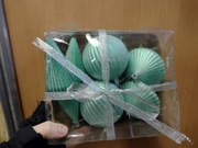 Zestaw sześciu zielonych bombek