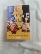 Ona i ona - Rachael Lippincott, Alyson Derrick