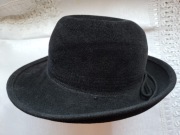 Kapelusz damski obwód wewn. 55 cm Modell aus Wien