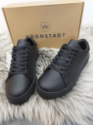 Nowe czarne meskie sneakersy rozmiar 42  Kronstadt 