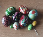 Jajka drewniane Wielkanocne ręcznie malowane 10 sztuk PRL