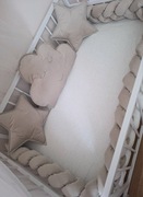 Ochraniacz warkocz do łóżeczka na szczebelki z poduszkami 