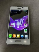 Smartfon LG-E460 - mały poręczny z żywymi kolorami