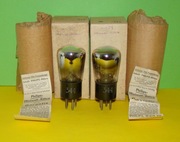 2x B424 = A430 = PM3D Philips Miniwatt NOS Wehrmacht B 424