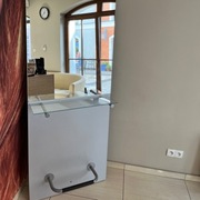 Konsola fryzjerska lustro z podnóżkiem