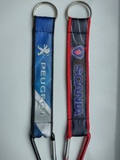 Brelok   z materiału z marką samochodu