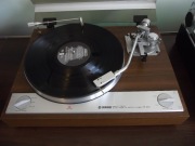 Gramofon YAMAHA YP-D71 Made in Japan 