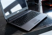 Laptop ASUS z systemem Linux Mint na SSD