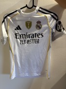 Oryginalna koszulka Real Madryt r. 152