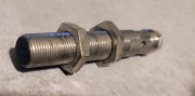 Czujnik indukcyjny Baumer FRM 12P3701/S14L